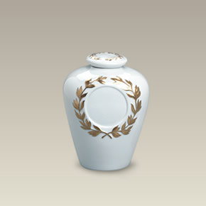 6" Covered Urn