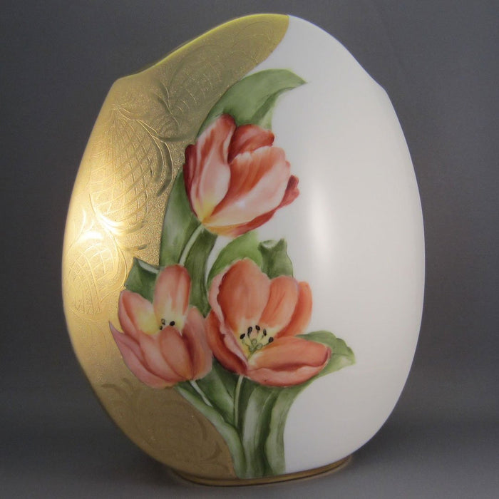 Tulip Vase with False Gold Etching