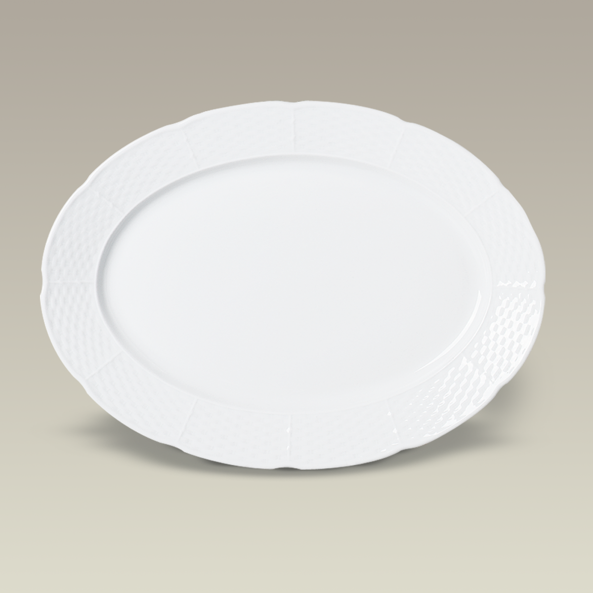 13.75" Minuet Platter