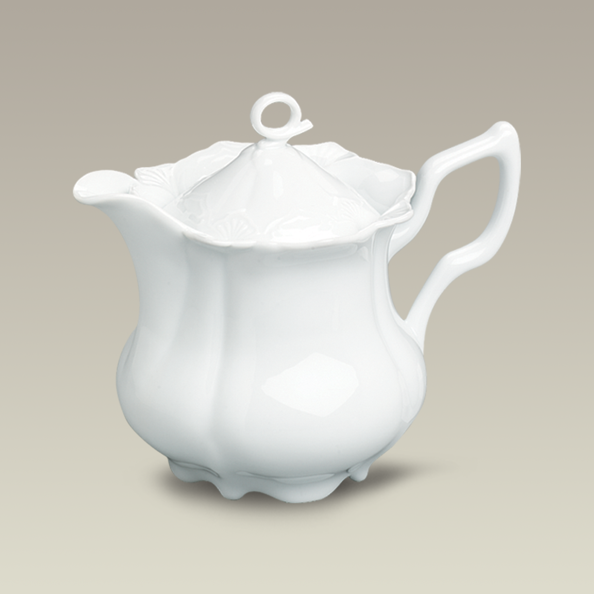 32 oz. R.S. Prussia Style Teapot
