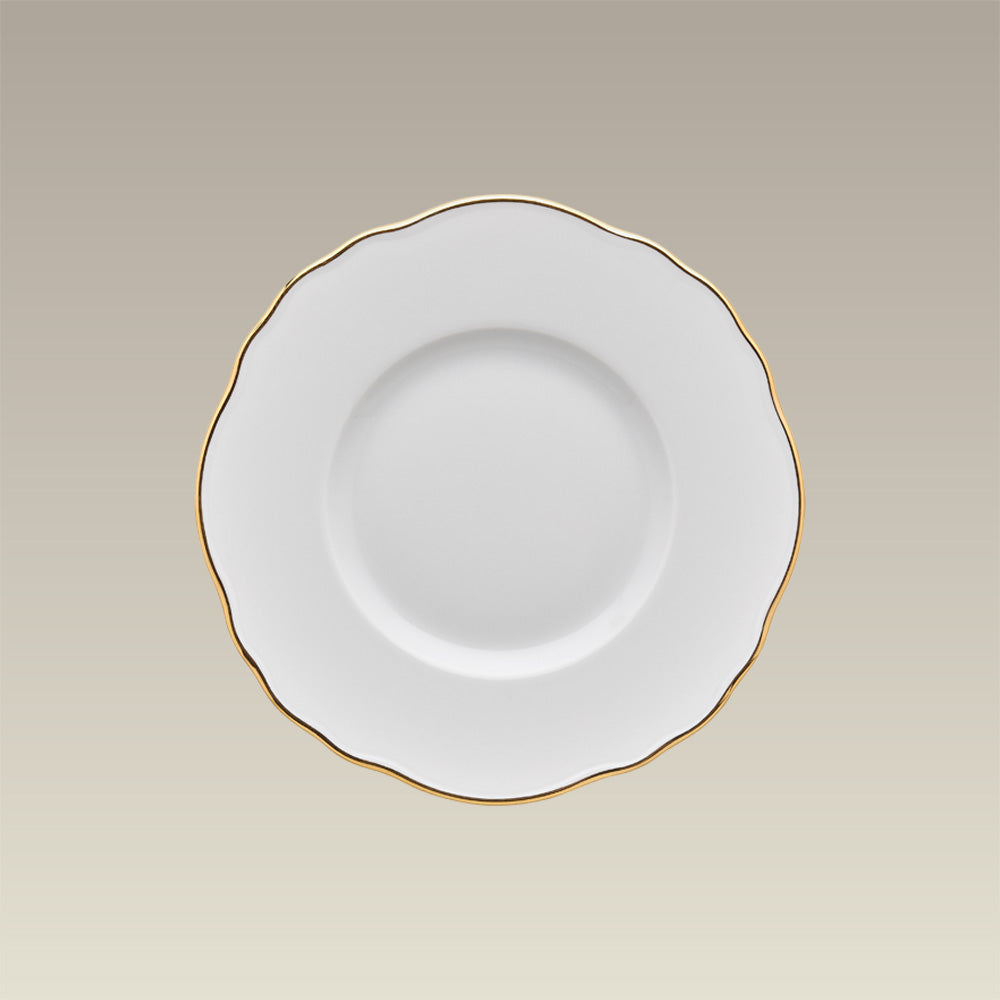 6.5" Scalloped Rim plate with Gold Trim