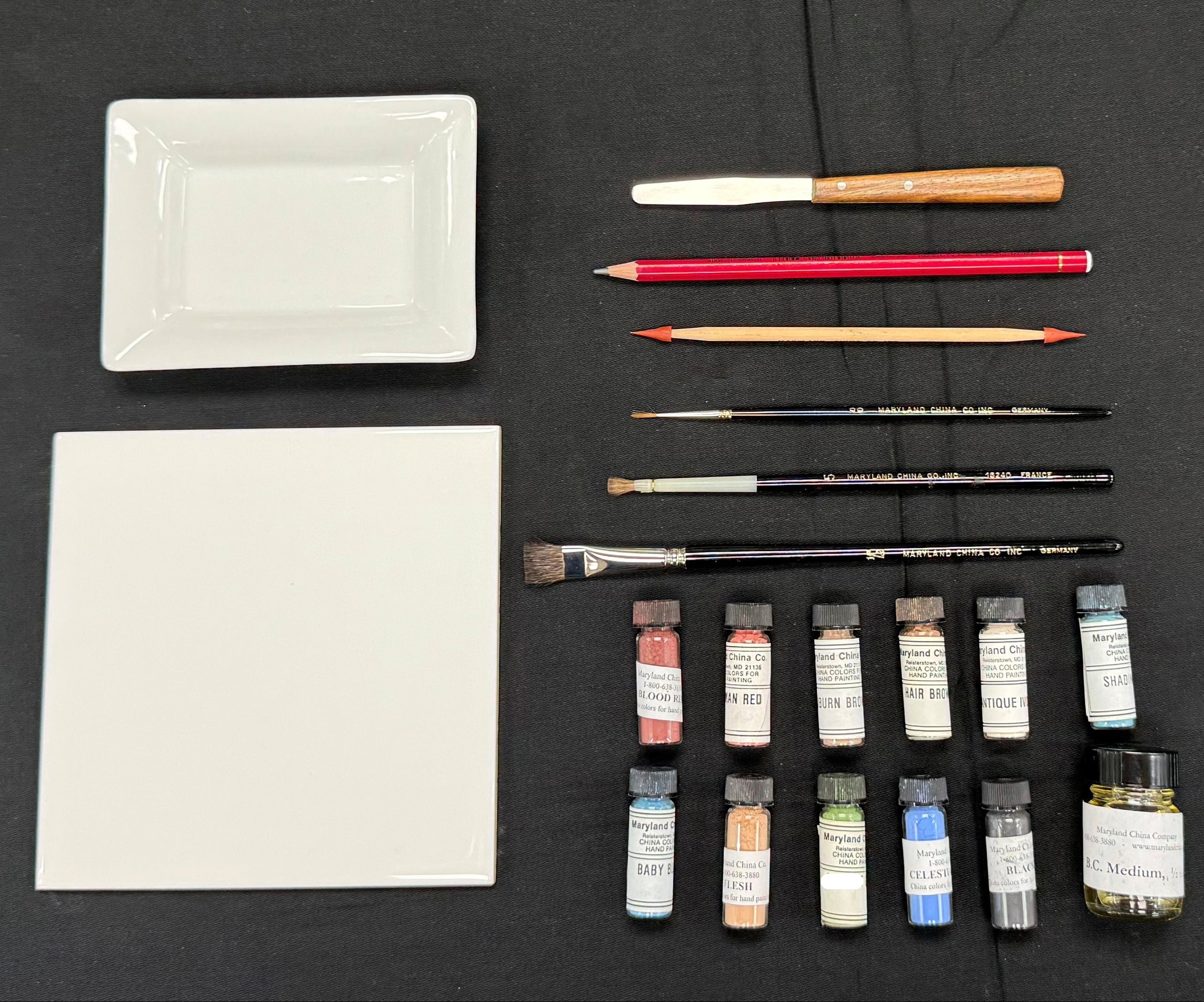 チャイナペイント用絵の具 China Painting Starter Kit – Beginner Porcelain Art Set – Maryland