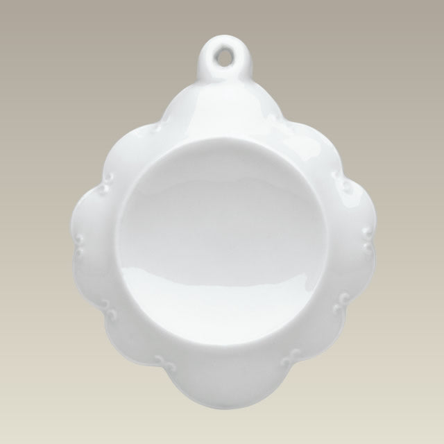 Scalloped Ornament, 3.75"