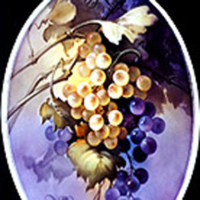 Morning Sun Grapes by San Do